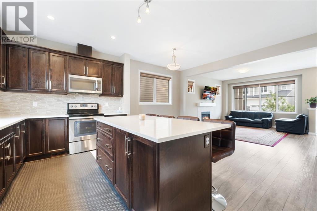 Photo 2 of 44 Cityside Green Ne, Calgary AB