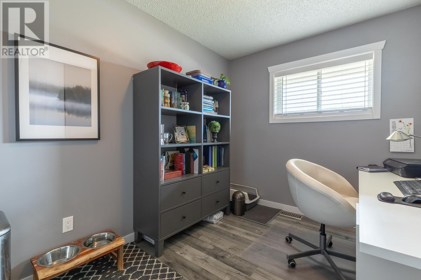 1250 9TH AVENUE, Valemount