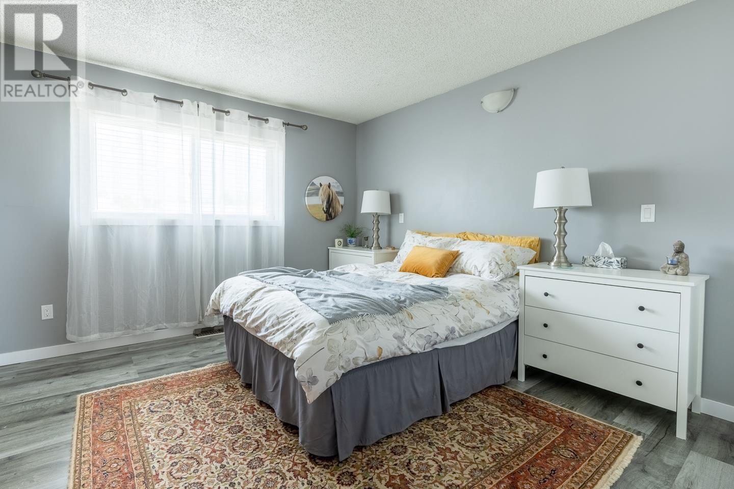 1250 9TH AVENUE, Valemount