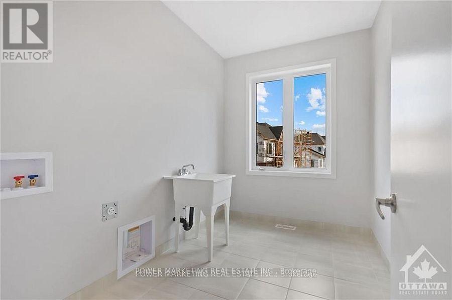Photo 22 of 288 Appalachian Circle, Ottawa ON