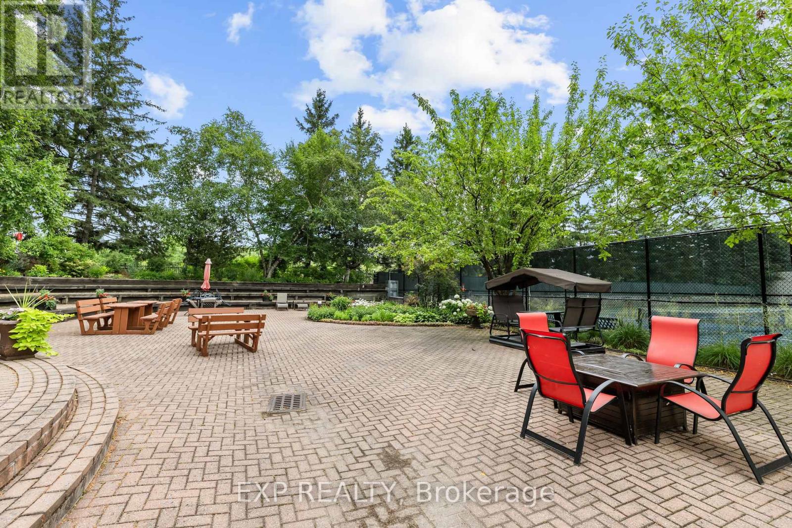 Photo 20 of 606 1500 Riverside Drive, Ottawa ON