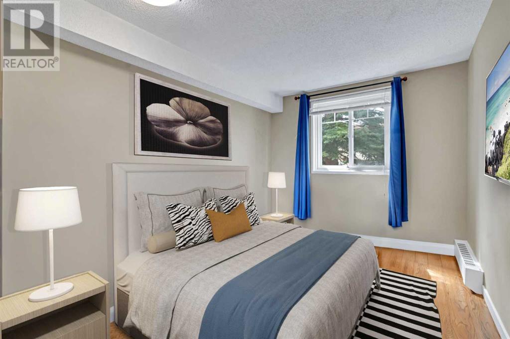 Single Family House for Sale in B  Dalton Drive NW Dalhousie Calgary 