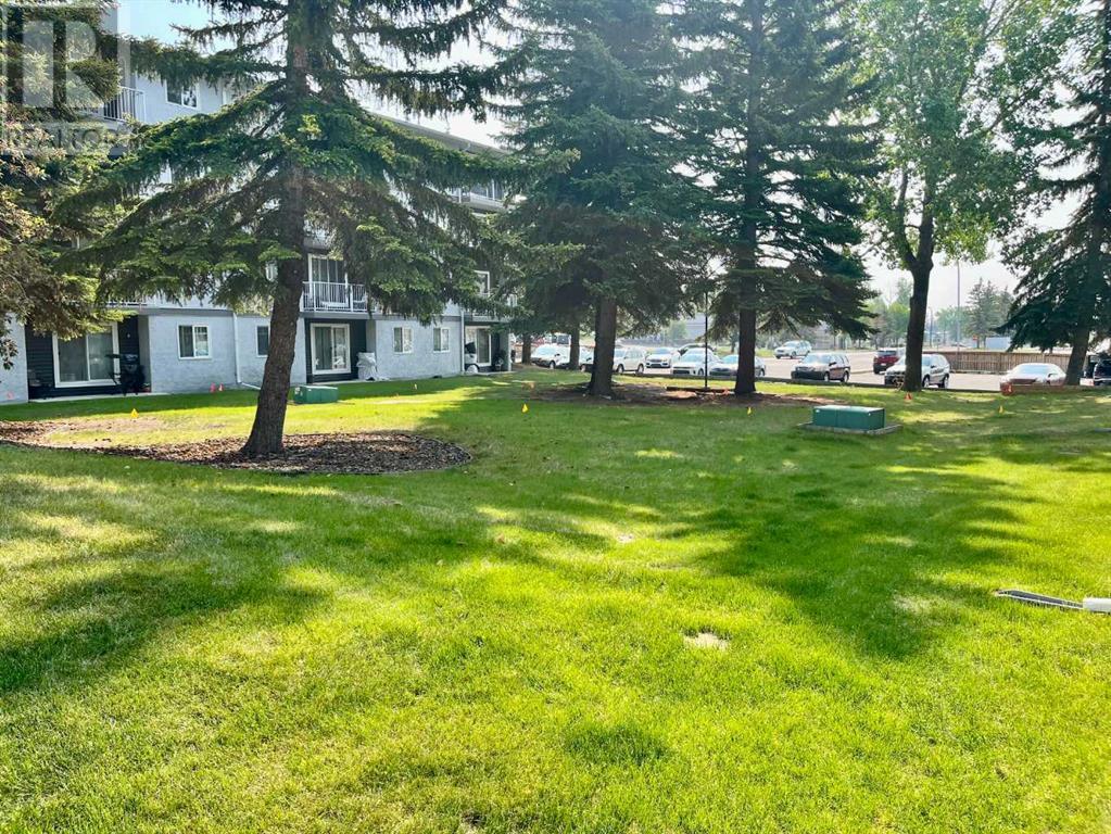 Single Family House for Sale in B  Dalton Drive NW Dalhousie Calgary 