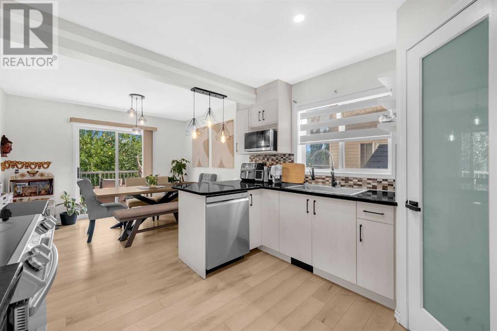 Single Family House for Sale in  Coventry Green NE Coventry Hills Calgary 