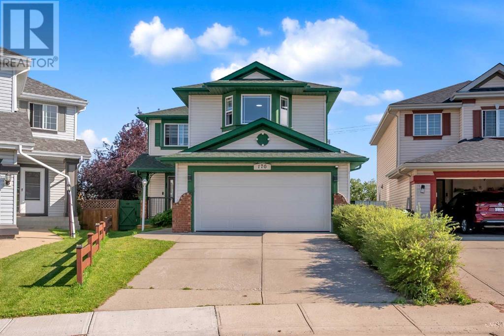 Single Family House for Sale in  Coventry Green NE Coventry Hills Calgary 