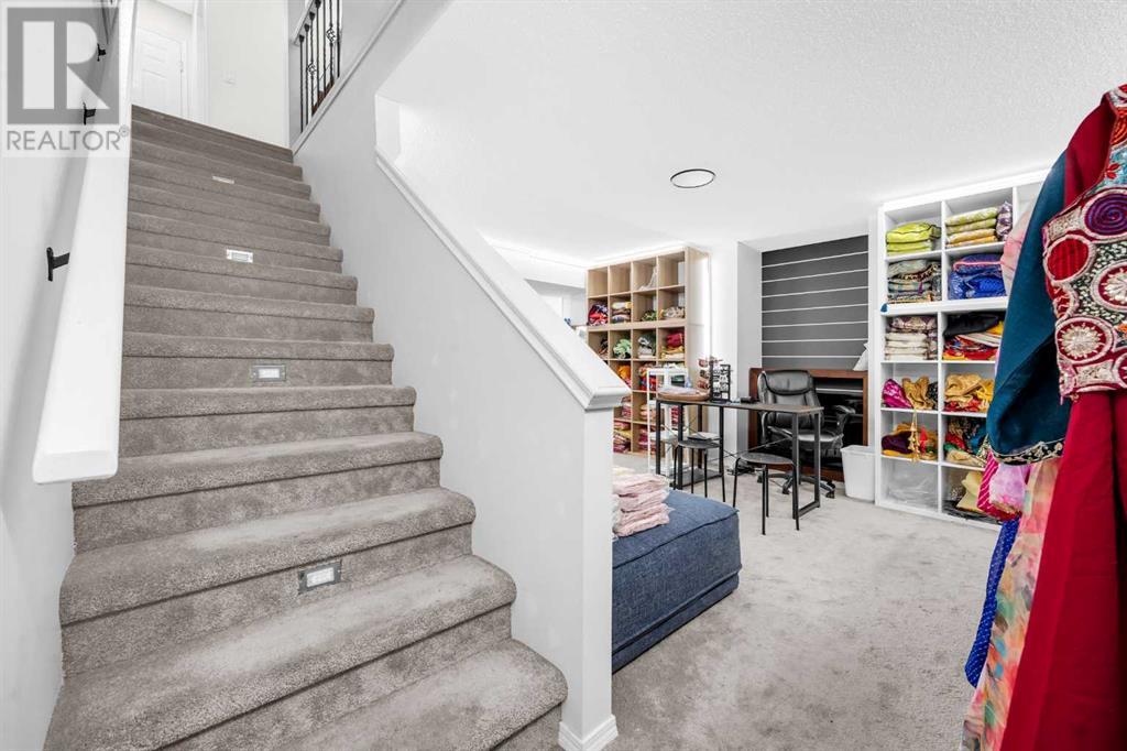 Single Family House for Sale in  Coventry Green NE Coventry Hills Calgary 