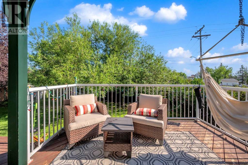 Single Family House for Sale in  Coventry Green NE Coventry Hills Calgary 