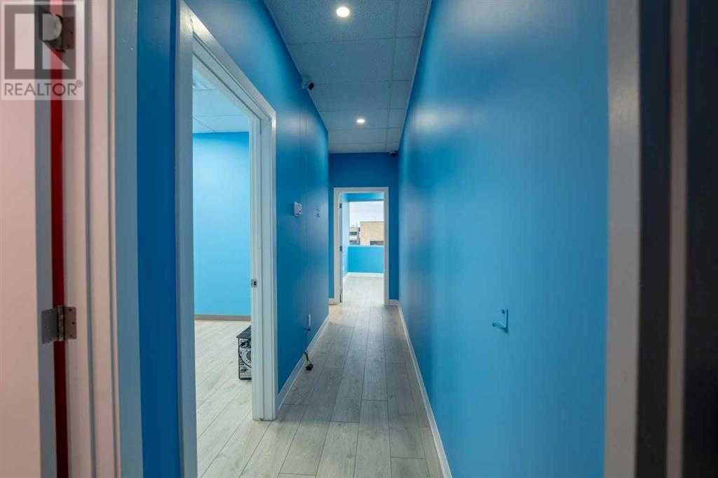 Photo 9 of 1110 76 Westwind Crescent Ne, Calgary AB