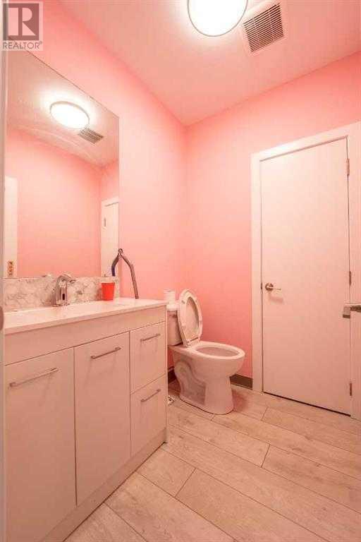 Photo 6 of 1110 76 Westwind Crescent Ne, Calgary AB