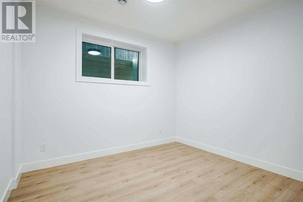 Single Family House for Sale in   Street SW Glenbrook Calgary 