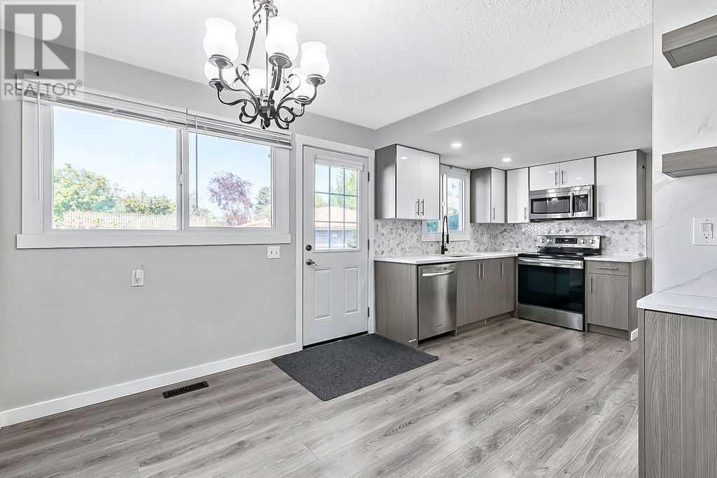 Single Family House for Sale in  Templehill Crescent NE Temple Calgary 