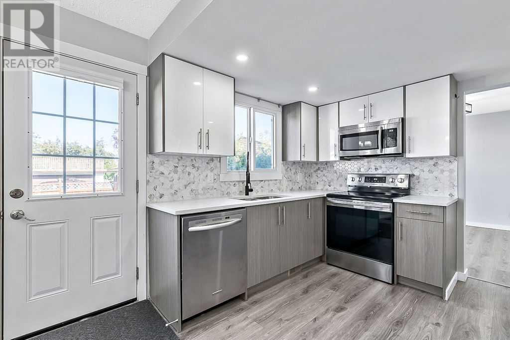 Single Family House for Sale in  Templehill Crescent NE Temple Calgary 