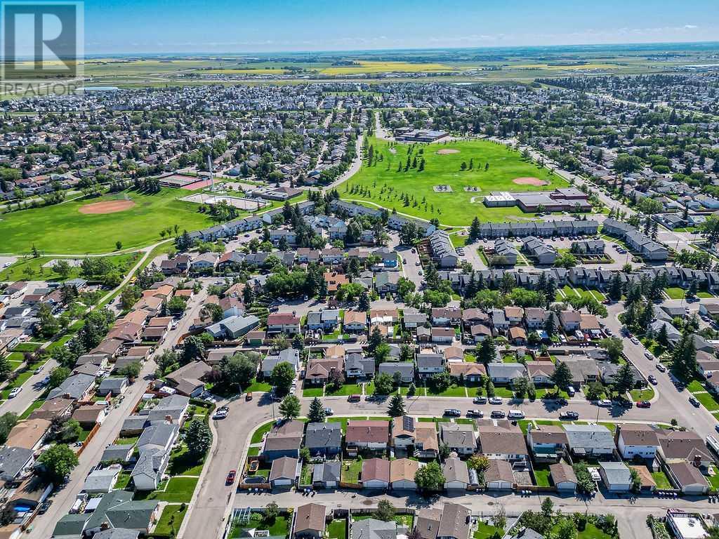 Single Family House for Sale in  Templehill Crescent NE Temple Calgary 