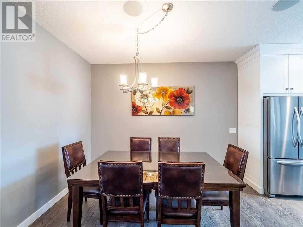 Single Family House for Sale in   Avenue NW Mount Pleasant Calgary 