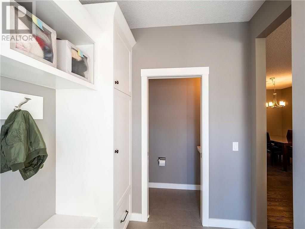 Single Family House for Sale in   Avenue NW Mount Pleasant Calgary 