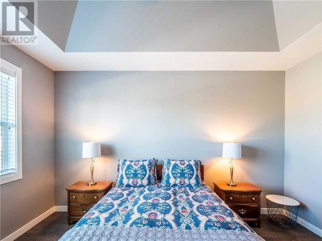 Single Family House for Sale in   Avenue NW Mount Pleasant Calgary 