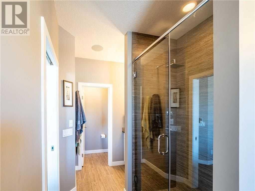 Single Family House for Sale in   Avenue NW Mount Pleasant Calgary 