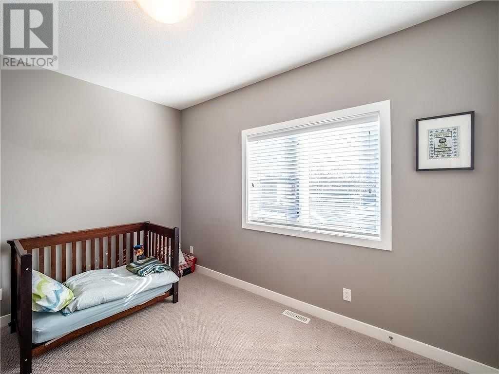Single Family House for Sale in   Avenue NW Mount Pleasant Calgary 