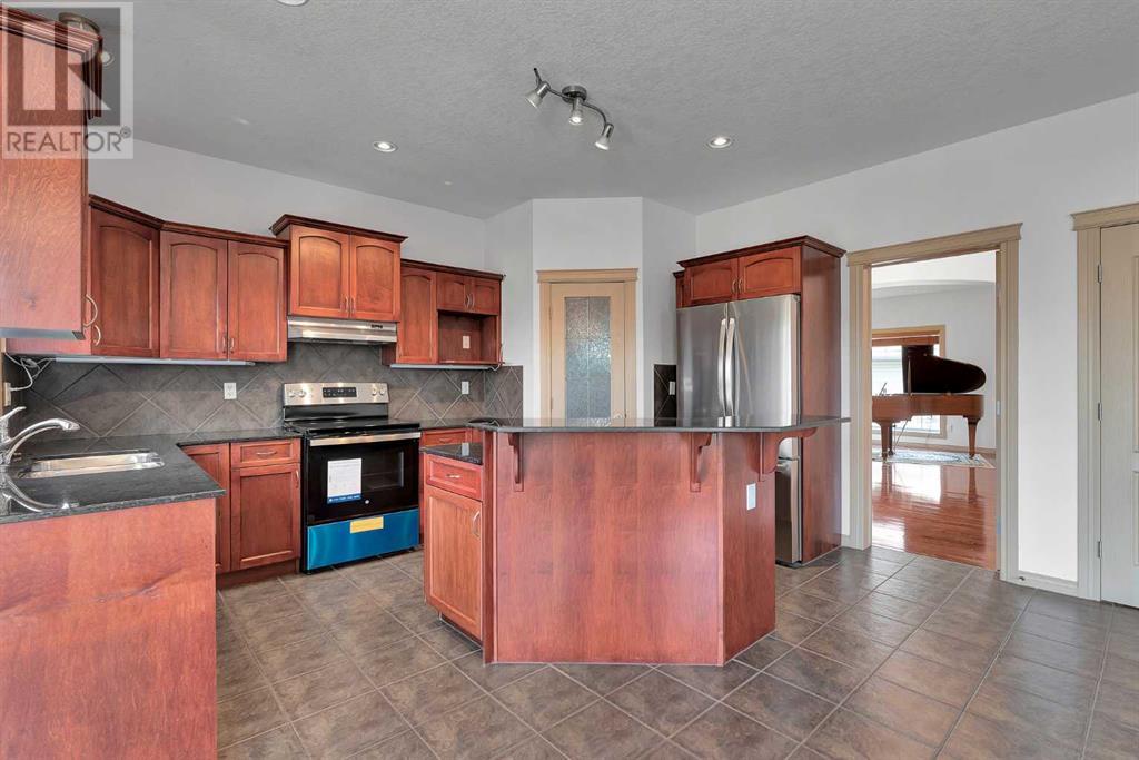 Single Family House for Sale in  Royal Birch Landing NW Royal Oak Calgary 
