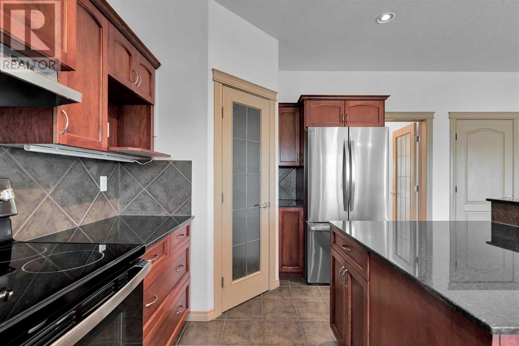 Single Family House for Sale in  Royal Birch Landing NW Royal Oak Calgary 