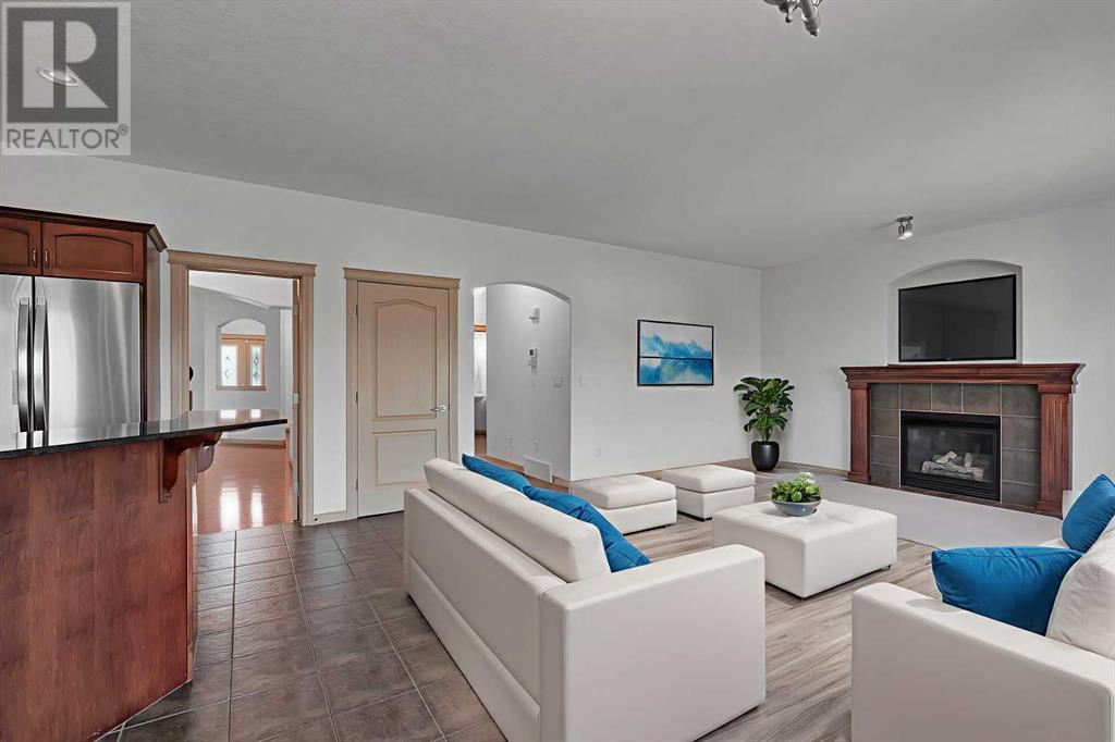 Single Family House for Sale in  Royal Birch Landing NW Royal Oak Calgary 
