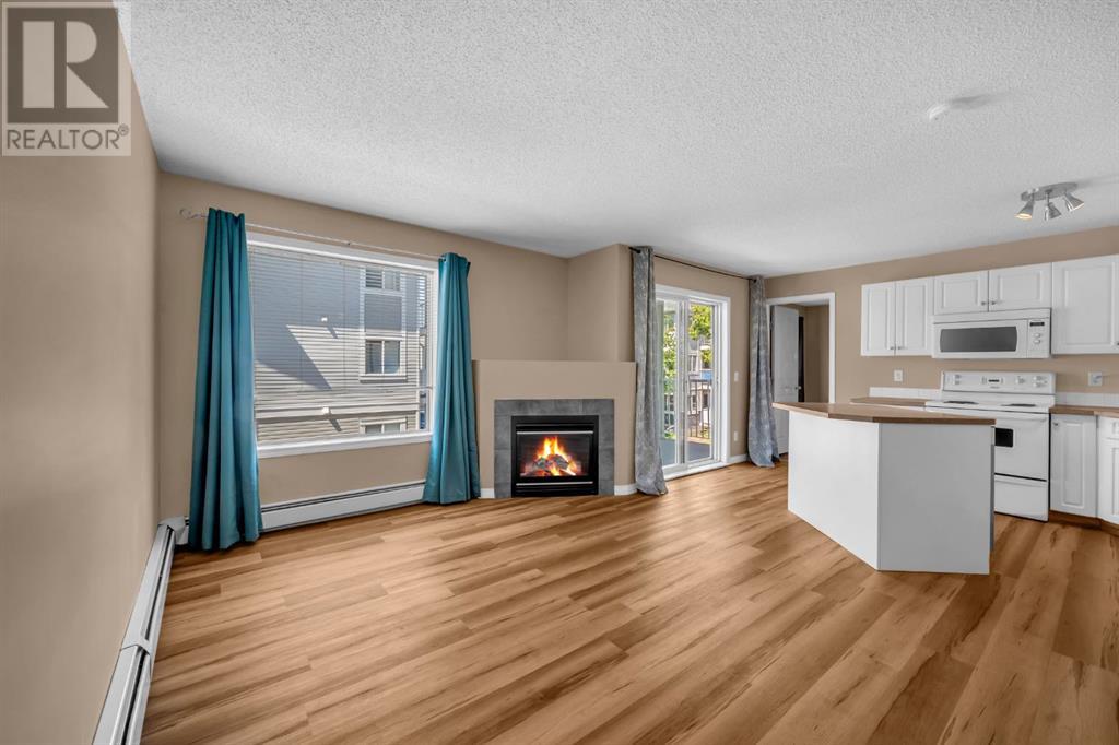 Single Family House for Sale in   Valleyview Park SE Dover Calgary 