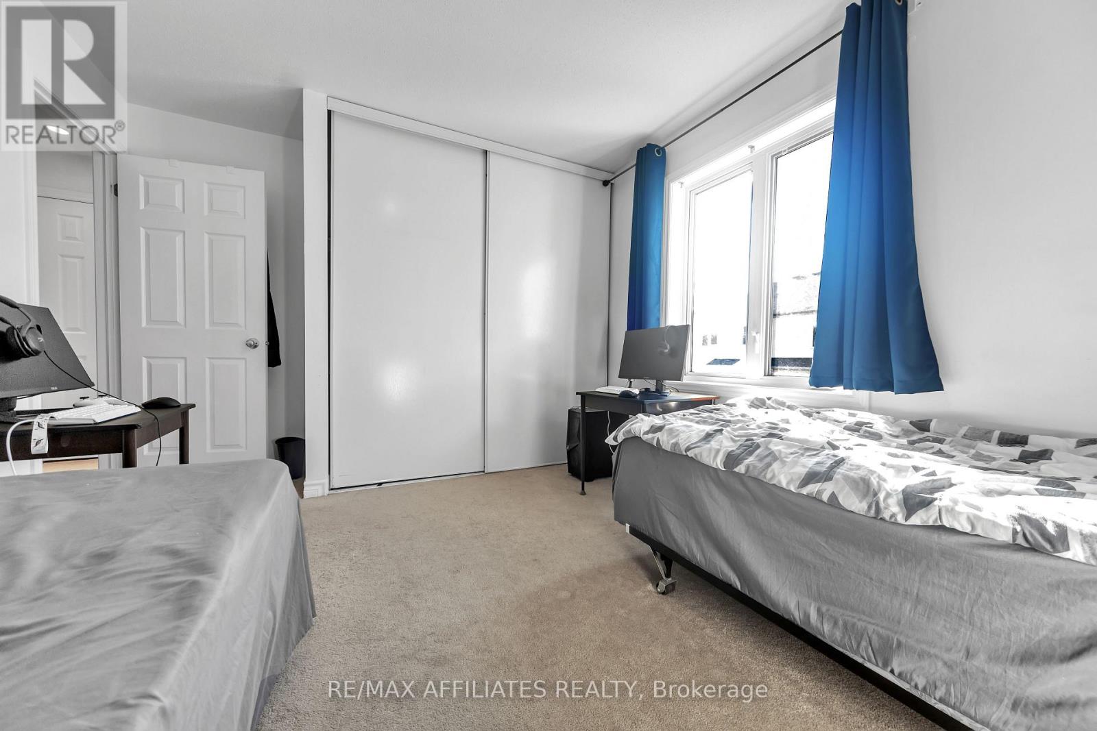 Photo 30 of 604 Paul Metivier Drive, Ottawa ON