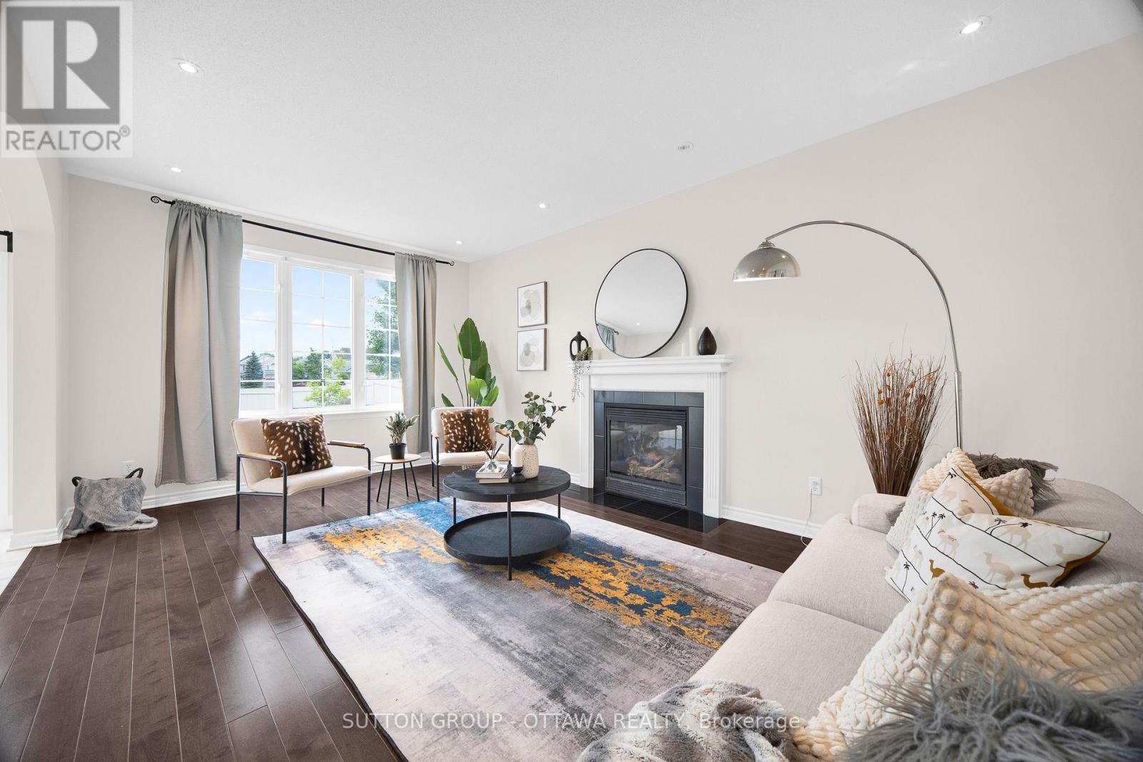 Photo 15 of 151 Windance Crescent, Ottawa ON