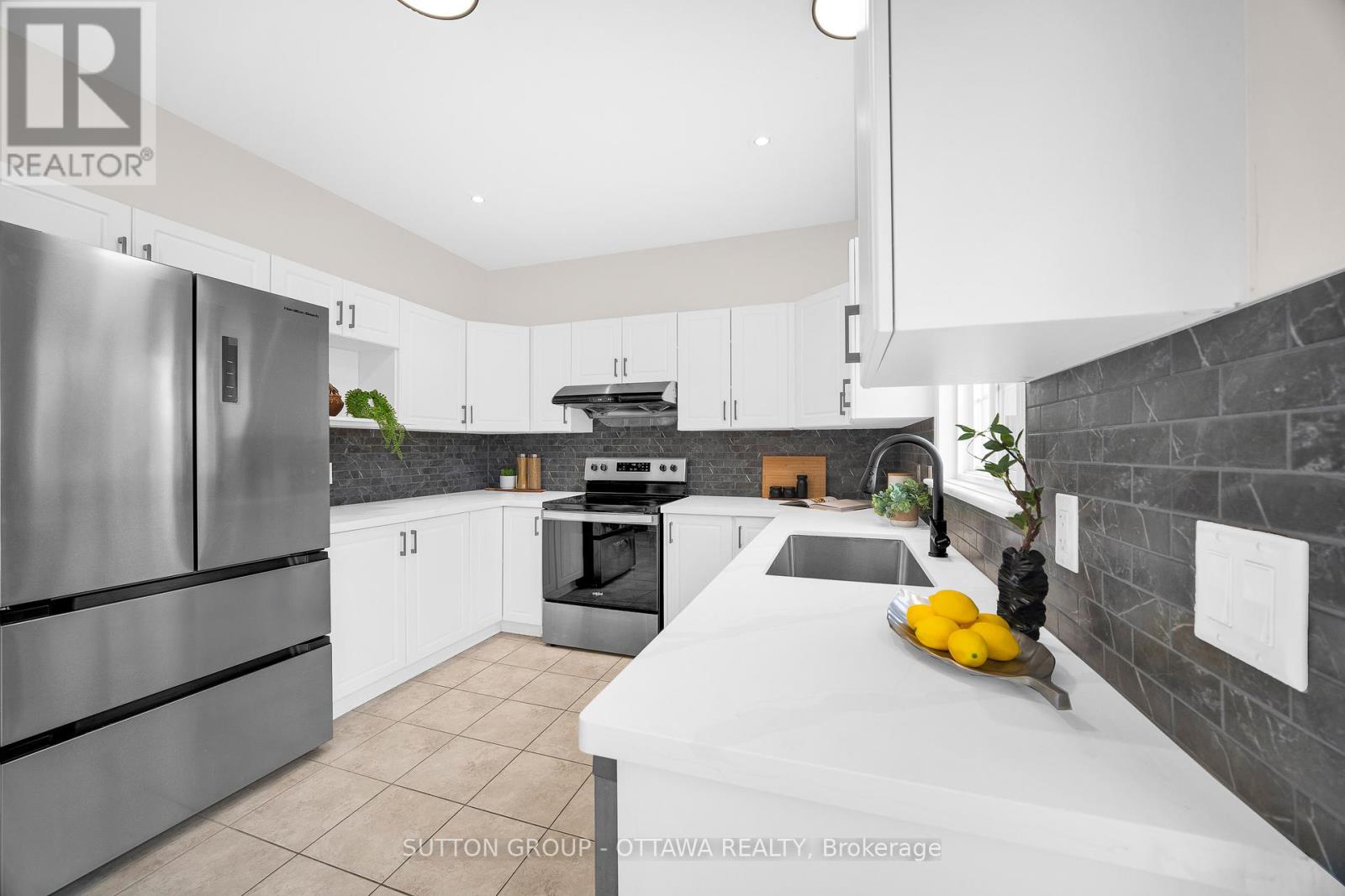 Photo 26 of 151 Windance Crescent, Ottawa ON