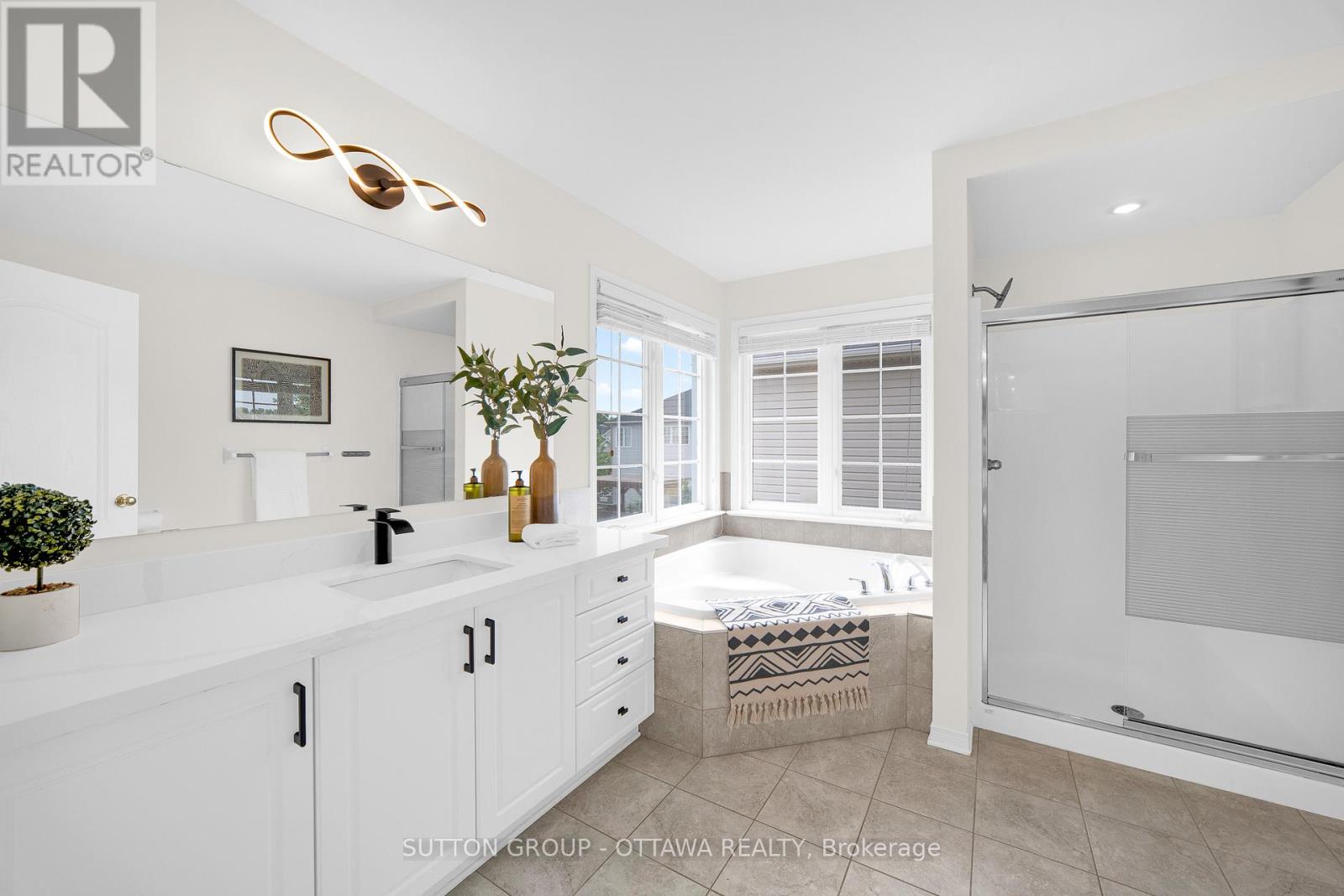 Photo 44 of 151 Windance Crescent, Ottawa ON