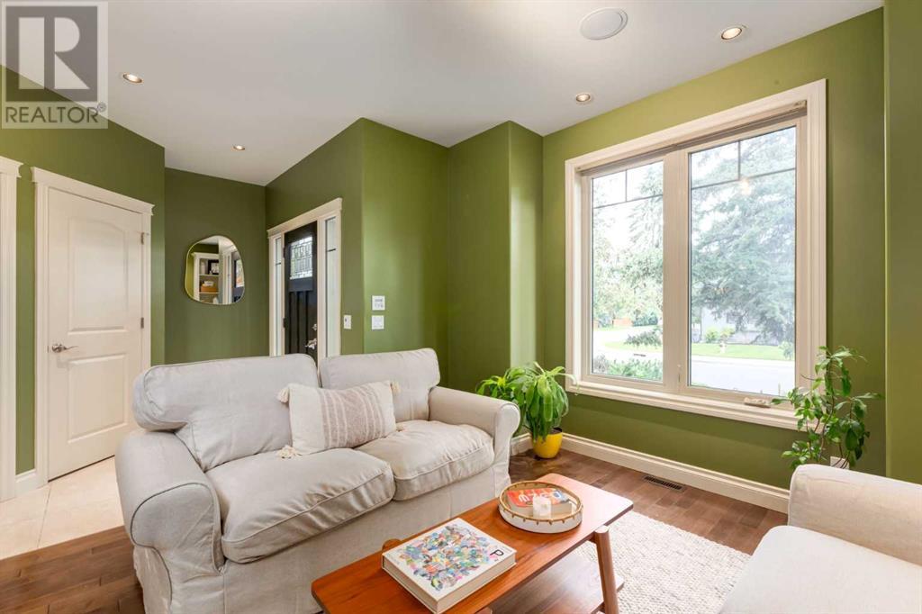 Single Family House for Sale in   Street SW Richmond Calgary 