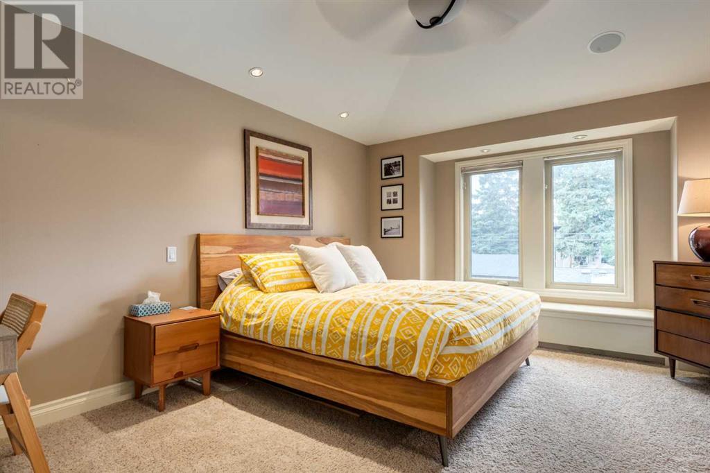 Single Family House for Sale in   Street SW Richmond Calgary 