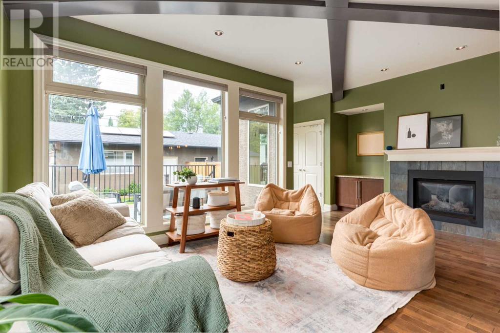 Single Family House for Sale in   Street SW Richmond Calgary 