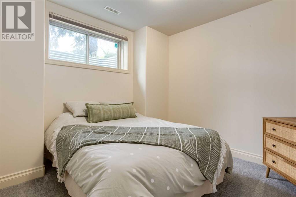 Single Family House for Sale in   Street SW Richmond Calgary 