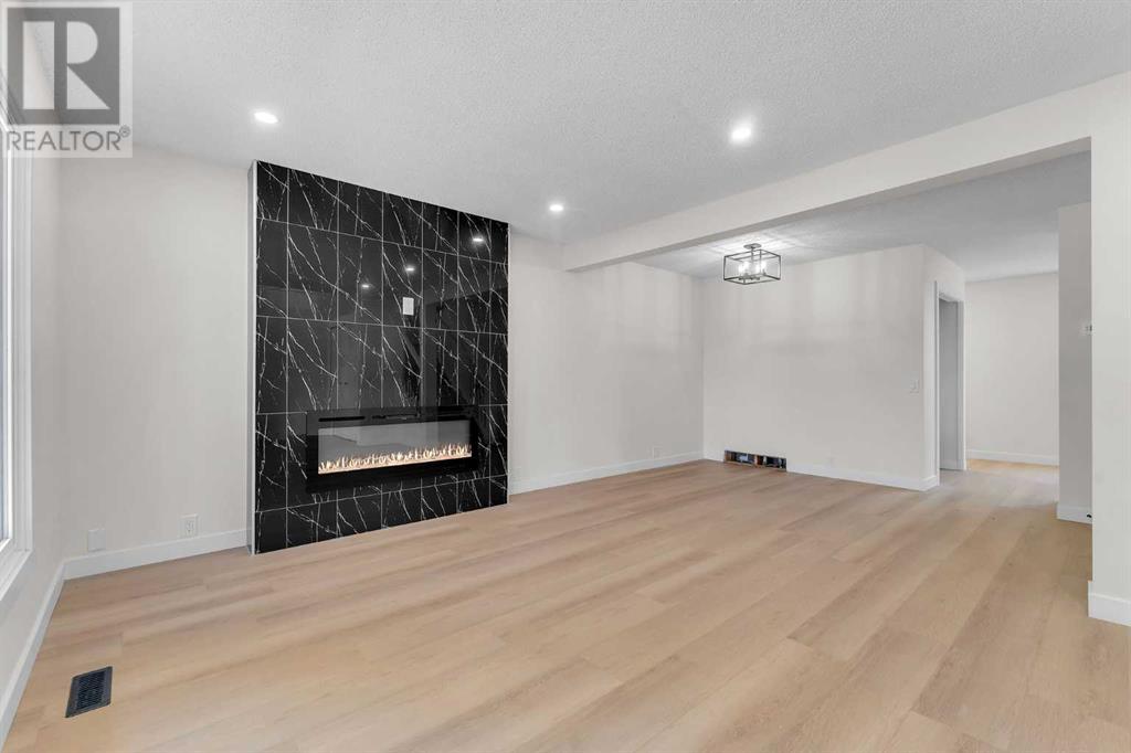 Single Family House for Sale in  Abinger Crescent NE Abbeydale Calgary 