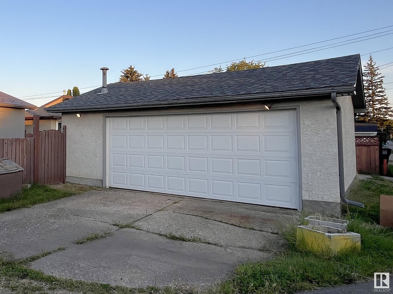 Photo 31 of 9108 169 St Nw, Edmonton AB
