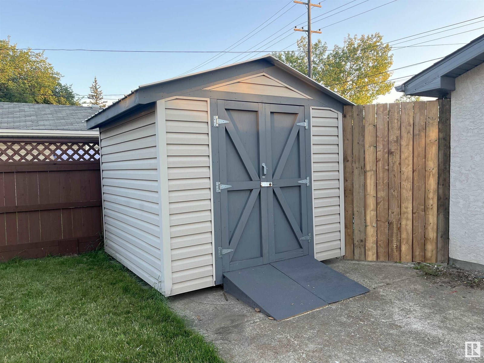 Photo 28 of 9108 169 St Nw, Edmonton AB