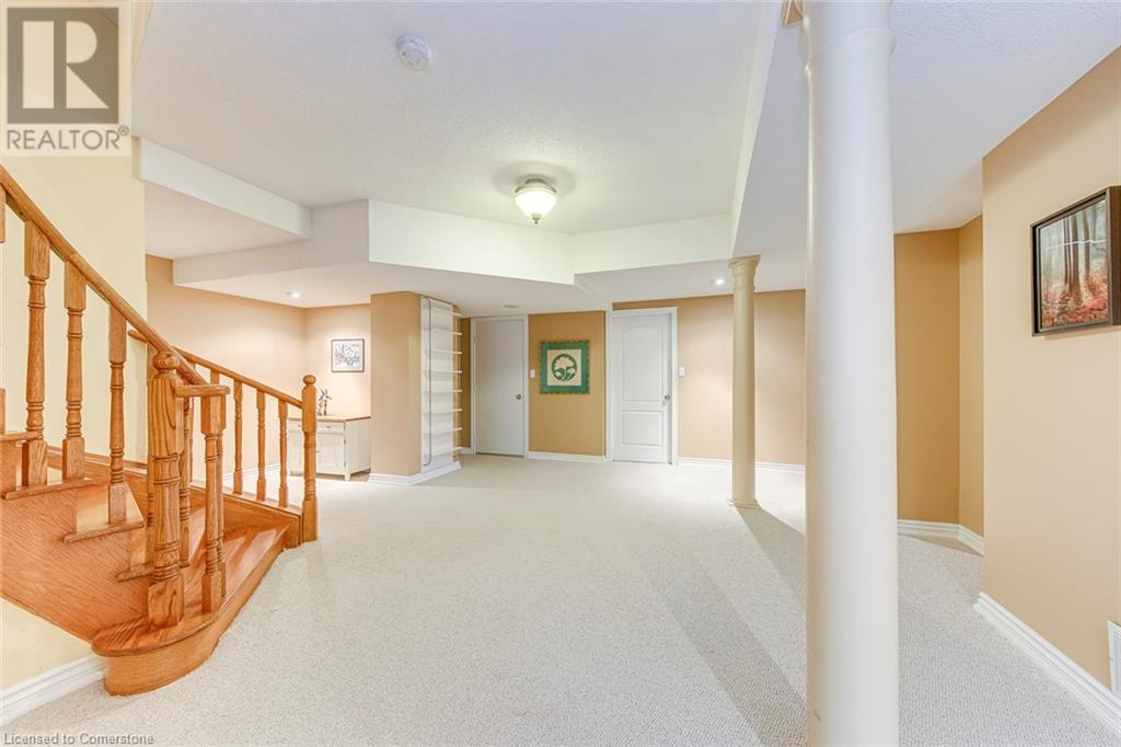 Photo 39 of 5337 Jameson Crescent, Burlington ON