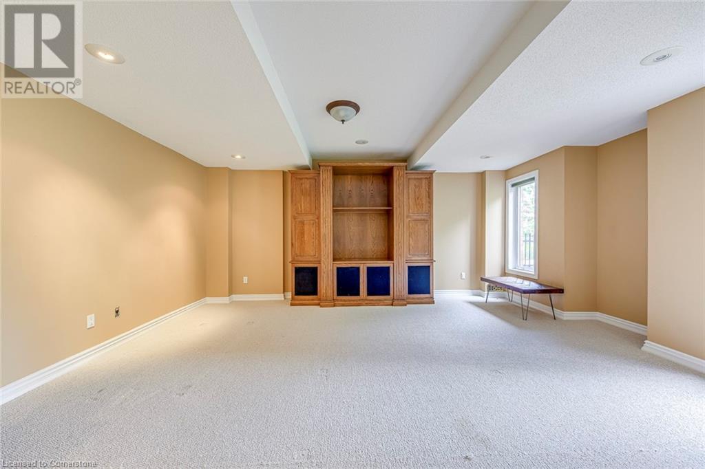 Photo 42 of 5337 Jameson Crescent, Burlington ON