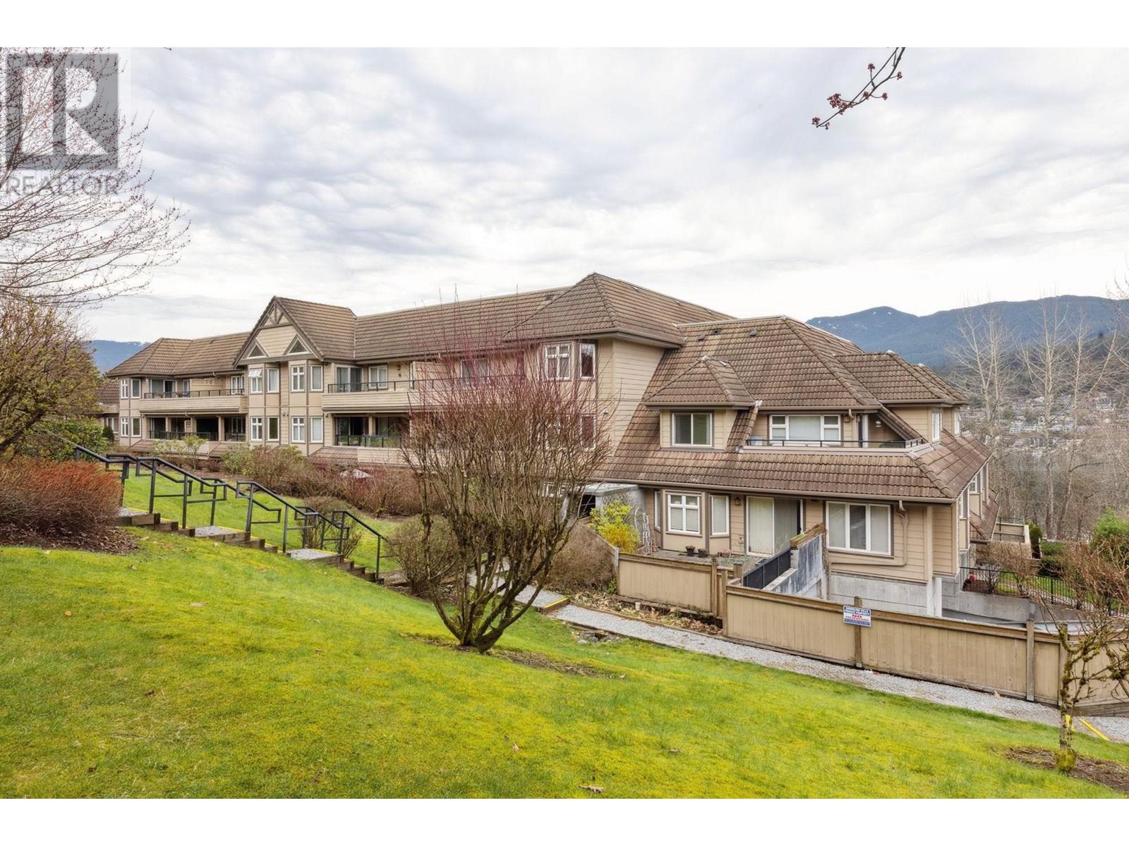Photo 10 of 310 160 Shoreline Circle, Port Moody BC