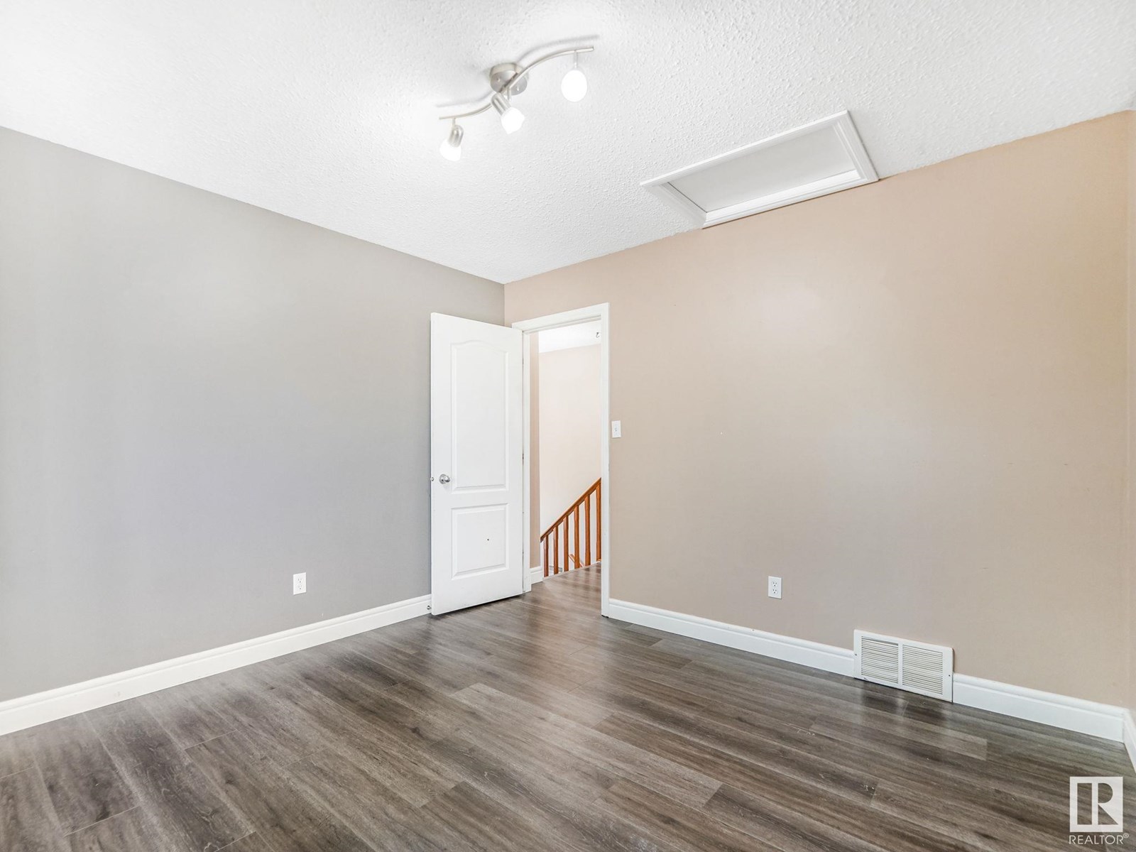 Photo 19 of 238 Avena Ci, Leduc AB