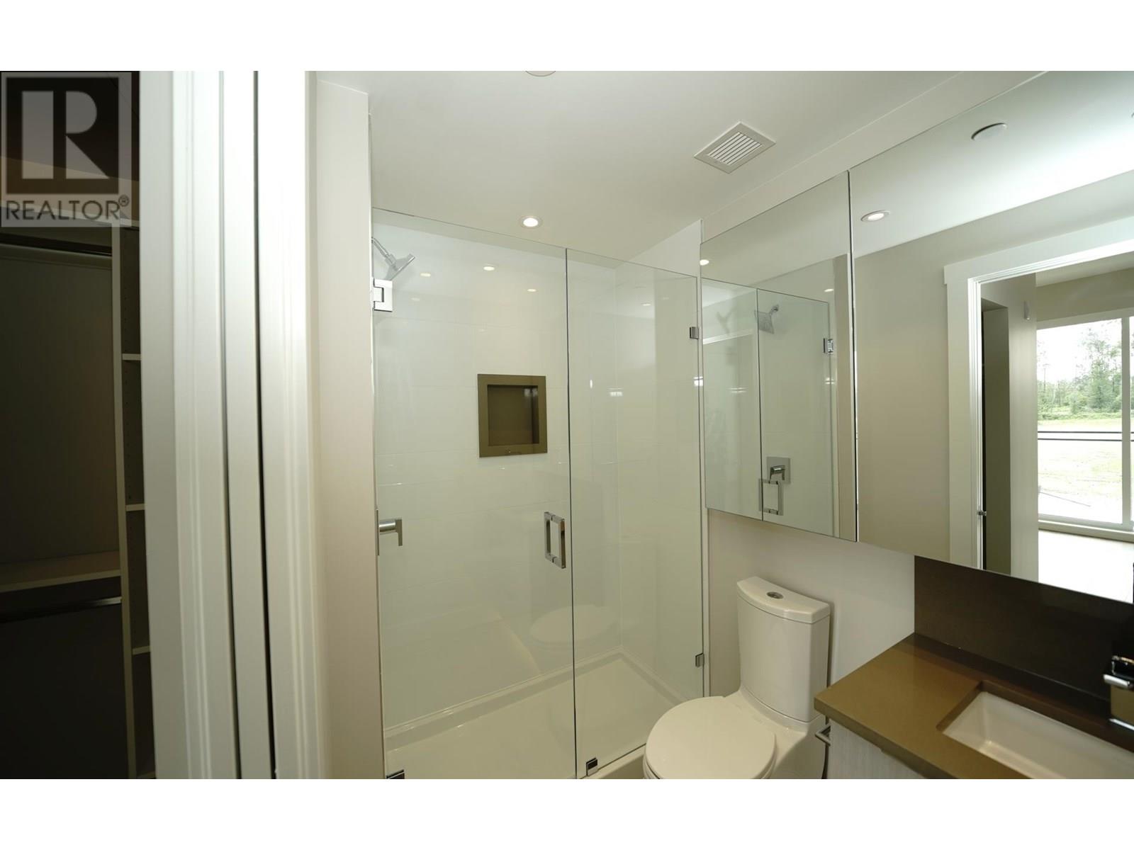 Photo 13 of 109 3588 Sawmill Crescent, Vancouver BC