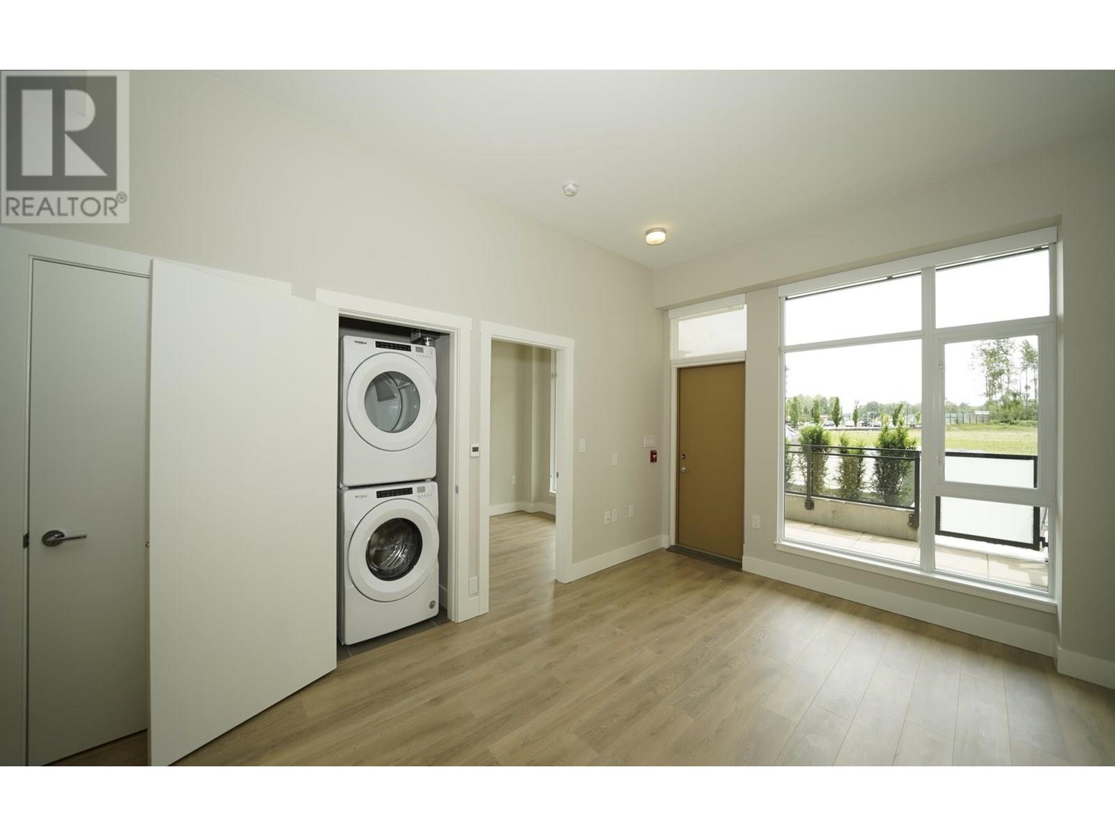 Photo 15 of 109 3588 Sawmill Crescent, Vancouver BC