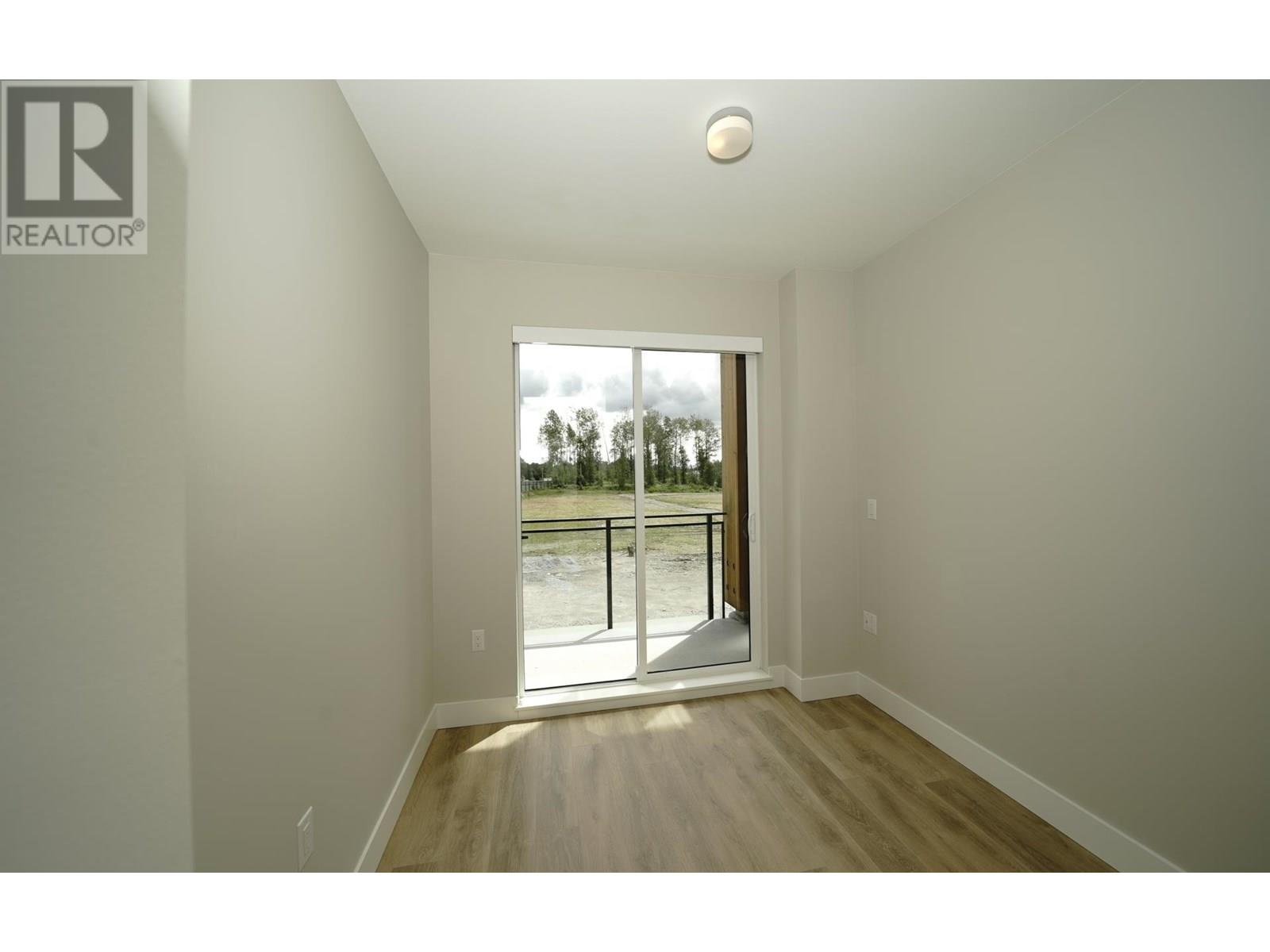 Photo 8 of 109 3588 Sawmill Crescent, Vancouver BC