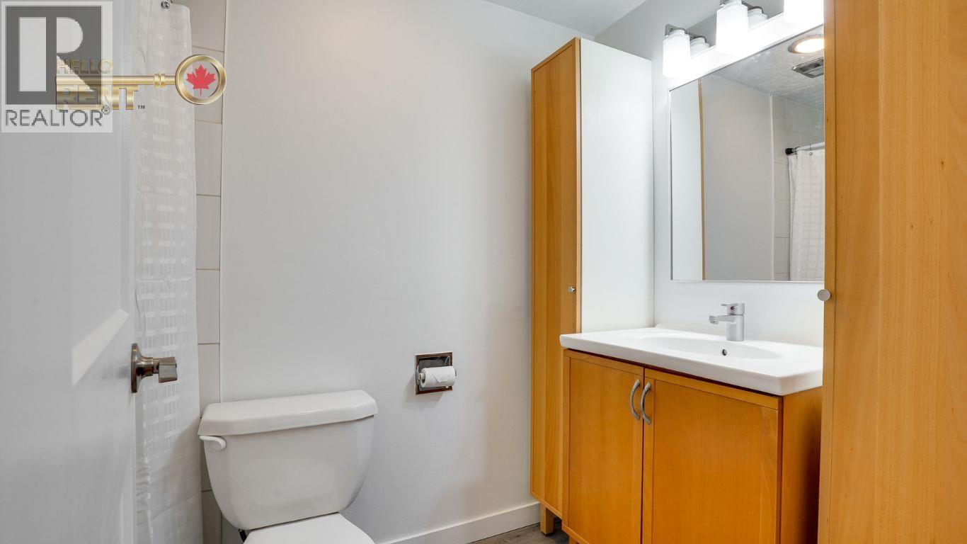 Photo 8 of 2040 Cornwall Avenue, Vancouver BC