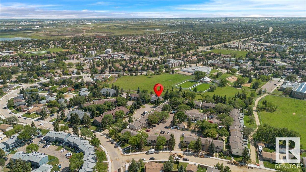 Photo 21 of 23 3111 142 Av Nw, Edmonton AB