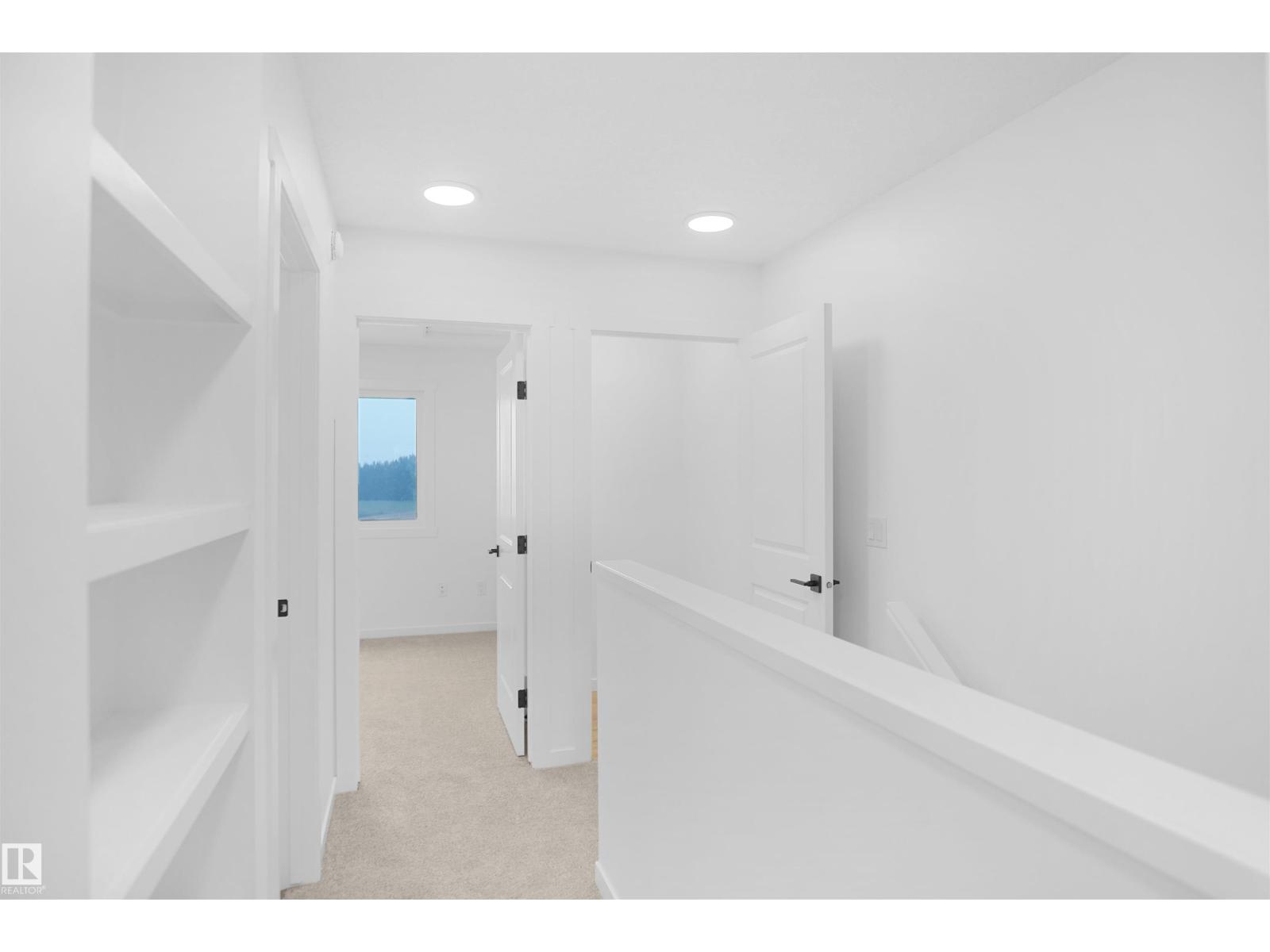 Photo 8 of 4286 Kinglet Dr Nw, Edmonton AB