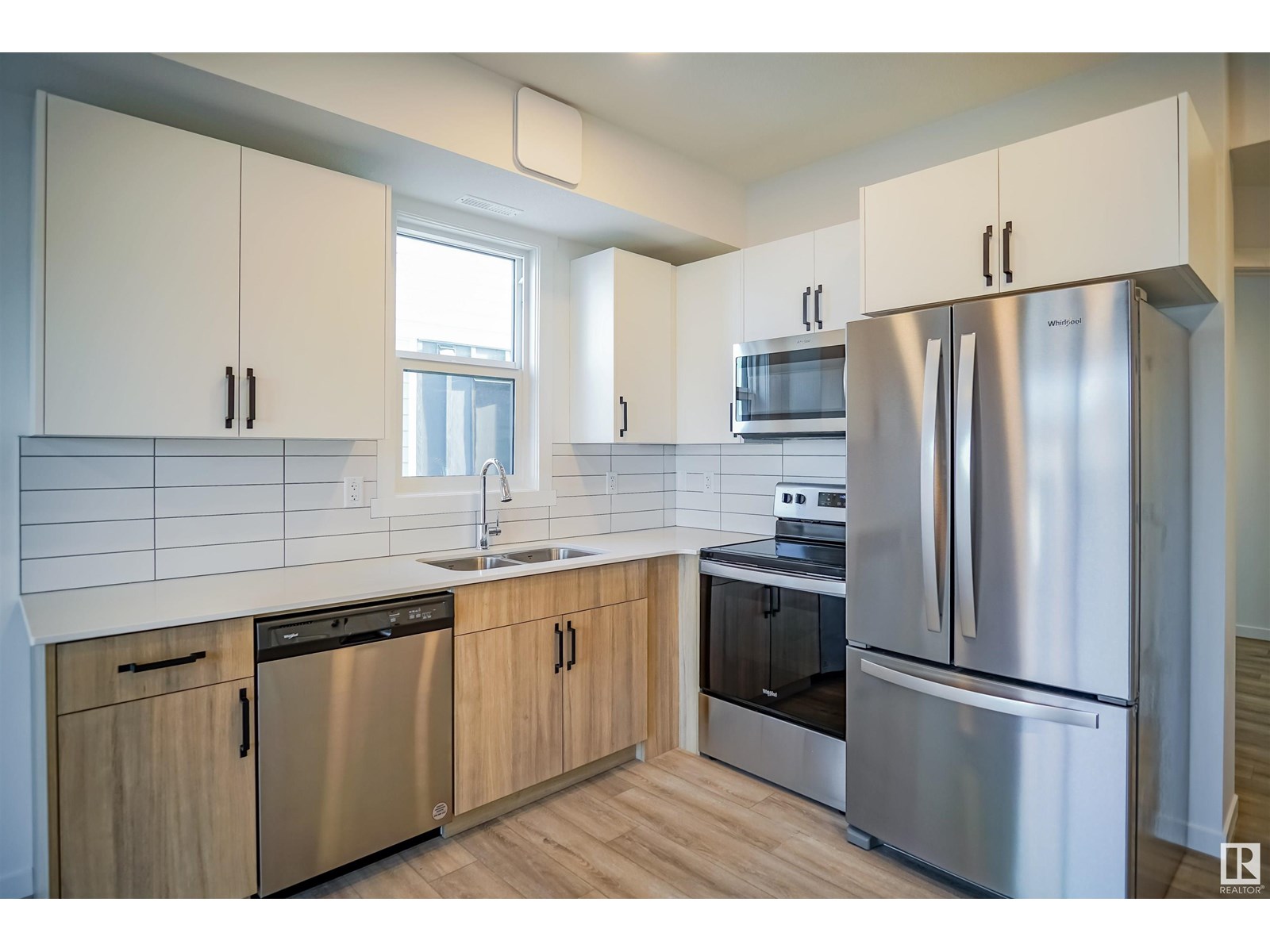 Photo 6 of 205 9207 228 St Nw, Edmonton AB