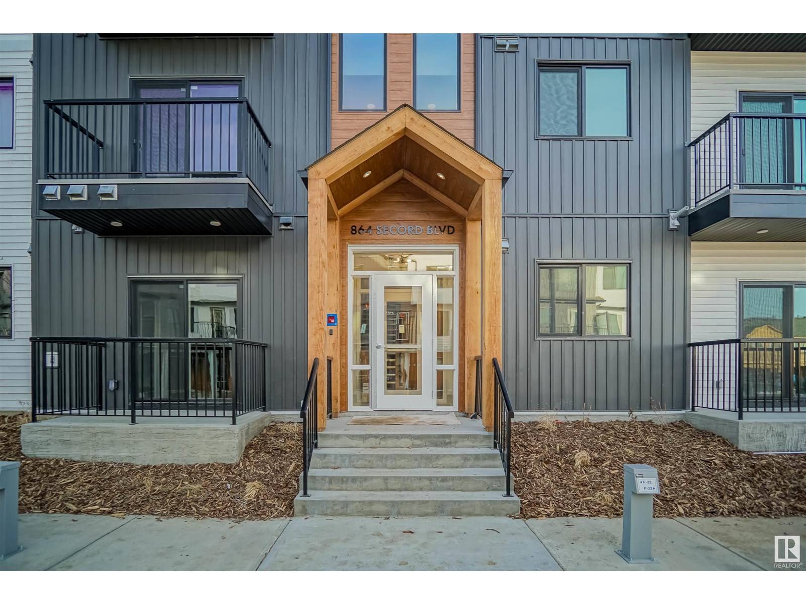 Photo 18 of 205 9207 228 St Nw, Edmonton AB