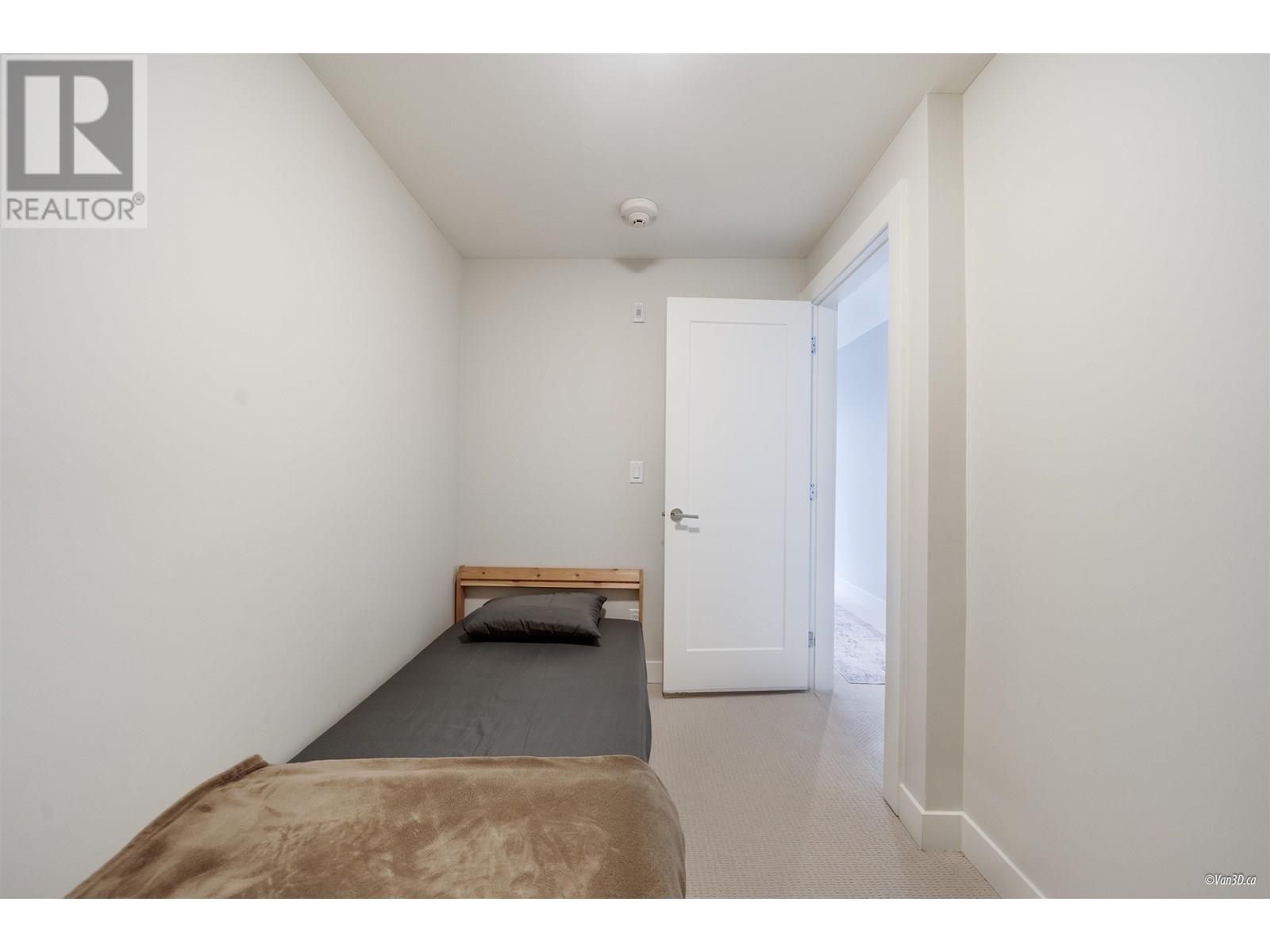 Photo 18 of 18 13040 No 2 Road, Richmond BC